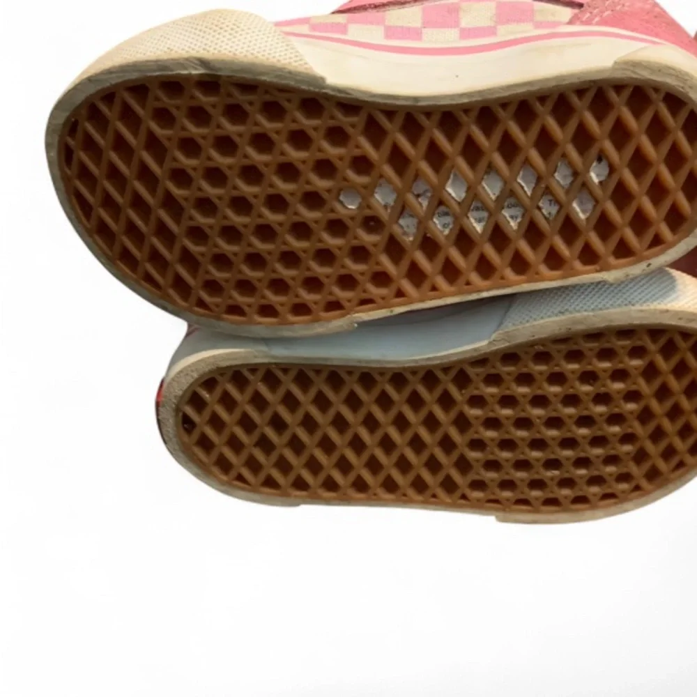 Vans Skate Shoes Slip On Todder Infant Baby Sz 5 Pink and White Sneaker (S675)